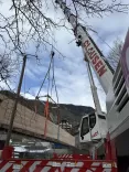 Clausen Brücke hebt bewegt